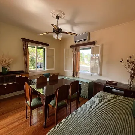 αύρα Holiday home