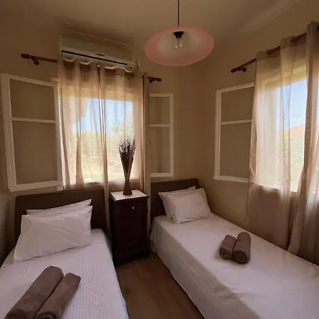 Holiday home αύρα